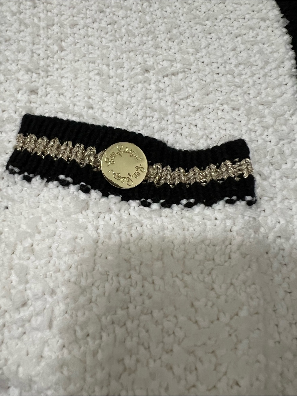 Lilly pulitzer cream bouclé cardigan with gold and black trim size S - Picture 4 of 9